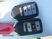 ✅ 2018 Honda Fit EX-L • VIN: 3HGGK5H90JM727180 • Лот: 41610155. Опубликован ранее на IAAI с пробегом 180 020 миль. Бесплатный доступ к архиву аукционных продаж из США и подробный отчёт об истории автомобиля на DreamBid. Изображение 11.