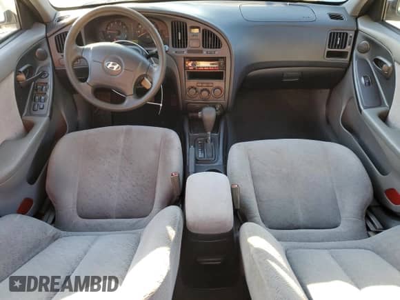 ✅ 2004 Hyundai Elantra GLS • VIN: KMHDN46D74U736013 • Лот: 81911674. Размещён на Copart с пробегом 204 540 миль миль. Получите бесплатный доступ к архиву аукционных продаж из США и посмотрите подробный отчёт об истории автомобиля на DreamBid. Изображение 8.