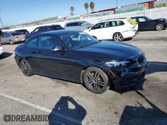 ✅ 2020 BMW 2 Series M240i • VIN: WBA2J5C00L7F39468 • Lot: 44051274. Listed on Copart with 35,220 mi. Free auction sales archive from the USA and detailed vehicle history report at DreamBid. Image 4.