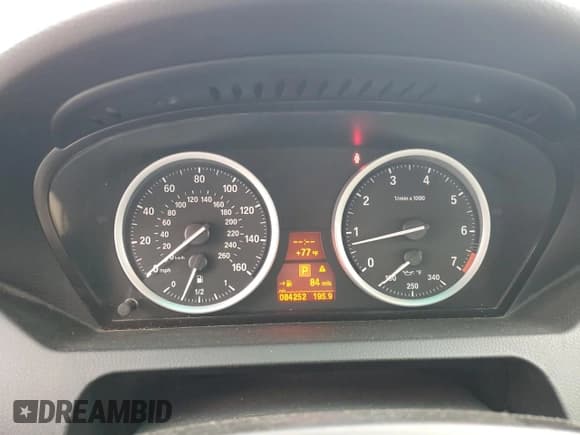 ✅ 2008 BMW 6 Series 650i • VIN: WBAEB53538CX62802 • Lot: 71491984. Listed on Copart with 84,252 mi. Free auction sales archive from the USA and detailed vehicle history report at DreamBid. Image 9.