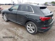 ✅ 2021 Audi Q3 S line Premium • VIN: WA1DECF3XM1004668 • Lot: 42885990. Wystawiony na IAAI z przebiegiem 88 064 mil. Bezpłatny archiwum sprzedaży aukcyjnych z USA i szczegółowy raport historii pojazdu na DreamBid. Zdjęcie 3.