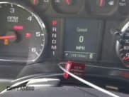 ✅ 2015 Chevrolet Silverado 2500HD Work Truck • VIN: 1GC0CUEG0FZ105243 • Lot: 41379638. Wystawiony na IAAI z przebiegiem 206 104 mil. Bezpłatny archiwum sprzedaży aukcyjnych z USA i szczegółowy raport historii pojazdu na DreamBid. Zdjęcie 16.