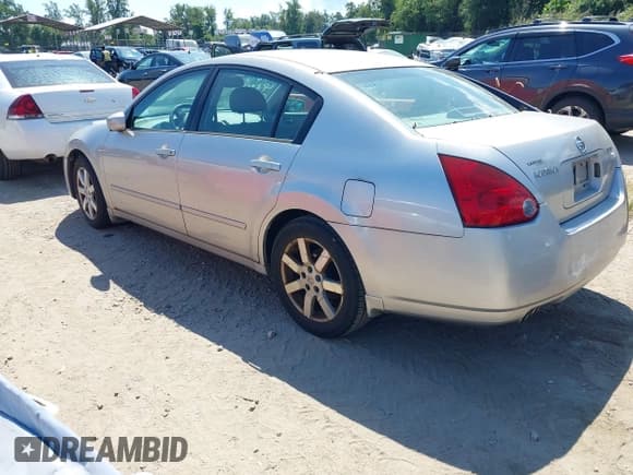 ✅ 2005 Nissan Maxima SL • VIN: 1N4BA41E05C842985 • Lot: 43144391. Listed on IAAI with 117,791 mi. Free auction sales archive from the USA and detailed vehicle history report at DreamBid. Image 3.