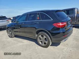 ✅ 2019 Mercedes-Benz GLC 300 • VIN: WDC0G4JB1KV150086 • Лот: 91271445. Опубликован ранее на Copart с пробегом 115 311 миль. Бесплатный доступ к архиву аукционных продаж из США и подробный отчёт об истории автомобиля на DreamBid. Изображение 2.