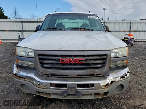 ✅ 2003 GMC Sierra 2500HD SLT • VIN: 1GTHK29U93E164885 • Lot: 95194105. Wystawiony na Copart z przebiegiem 144 324 mil. Bezpłatny archiwum sprzedaży aukcyjnych z USA i szczegółowy raport historii pojazdu na DreamBid. Zdjęcie 5.