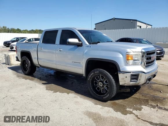 ✅ 2014 GMC Sierra 1500 SLE • VIN: 3GTU2UEC3EG252964 • Лот: 71783635. Опубликован ранее на Copart с пробегом 193 423 миль. Бесплатный доступ к архиву аукционных продаж из США и подробный отчёт об истории автомобиля на DreamBid. Изображение 4.