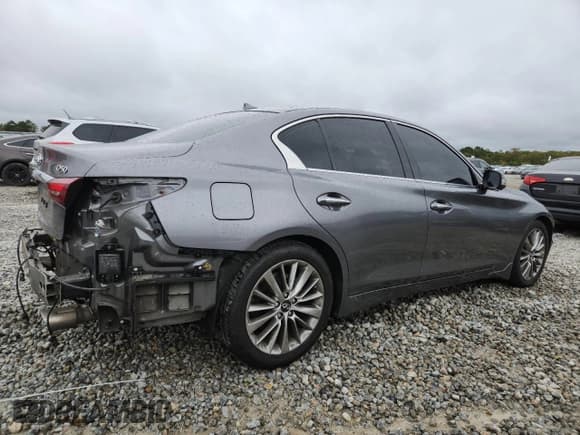 ✅ 2021 Infiniti Q50 Luxe • VIN: JN1EV7BP4MM703970 • Lot: 89882865. Wystawiony na Copart z przebiegiem 74 250 mil. Bezpłatny archiwum sprzedaży aukcyjnych z USA i szczegółowy raport historii pojazdu na DreamBid. Zdjęcie 3.