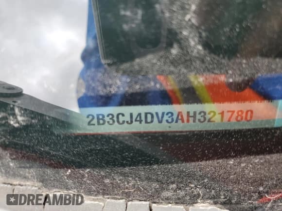 ✅ 2010 Dodge Challenger SE • VIN: 2B3CJ4DV3AH321780 • Lot: 47601885. Wystawiony na Copart z przebiegiem 202 621 mil. Bezpłatny archiwum sprzedaży aukcyjnych z USA i szczegółowy raport historii pojazdu na DreamBid. Zdjęcie 15.