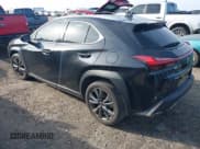 ✅ 2021 Lexus UX 200 F Sport • VIN: JTHE3JBH1M2042126 • Lot: 41128485. Wystawiony na IAAI z przebiegiem 22 033 mil. Bezpłatny archiwum sprzedaży aukcyjnych z USA i szczegółowy raport historii pojazdu na DreamBid. Zdjęcie 3.
