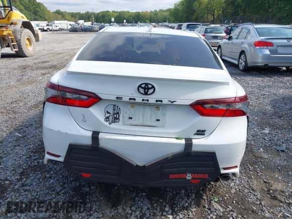 2023 Toyota Camry SE с VIN 4T1G11BK6PU085036, выставлен на аукционе IAAI как лот 43118906 с пробегом 33 413 миль миль и . История ставок и продаж доступна на DreamBid. Изображение 16.
