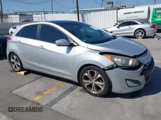 ✅ 2013 Hyundai Elantra • VIN: KMHD35LE6DU037979 • Лот: 43288909. Опубликован ранее на IAAI с пробегом 112 291 миль. Бесплатный доступ к архиву аукционных продаж из США и подробный отчёт об истории автомобиля на DreamBid. Изображение 1.