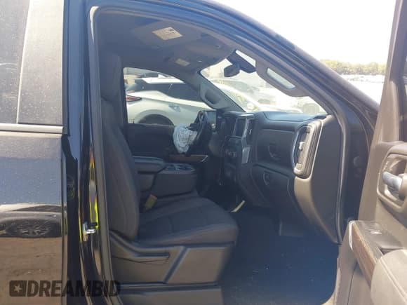 ✅ 2022 Chevrolet Silverado 1500 LT • VIN: 1GCPWCED7NZ132525 • Lot: 43363675. Wystawiony na IAAI z przebiegiem 89 460 mil. Bezpłatny archiwum sprzedaży aukcyjnych z USA i szczegółowy raport historii pojazdu na DreamBid. Zdjęcie 5.