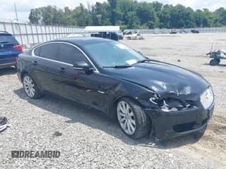 ✅ 2011 Jaguar XF Premium • VIN: SAJWA0GB9BLS18763 • Lot: 39981804. Listed on IAAI with 142,074 mi. Free auction sales archive from the USA and detailed vehicle history report at DreamBid. Image 1.