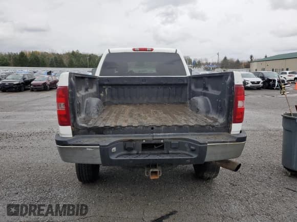 ✅ 2009 Chevrolet Silverado 2500HD LT • VIN: 1GCHK53K89F123515 • Лот: 89904405. Опубликован ранее на Copart с пробегом 193 143 миль. Бесплатный доступ к архиву аукционных продаж из США и подробный отчёт об истории автомобиля на DreamBid. Изображение 6.