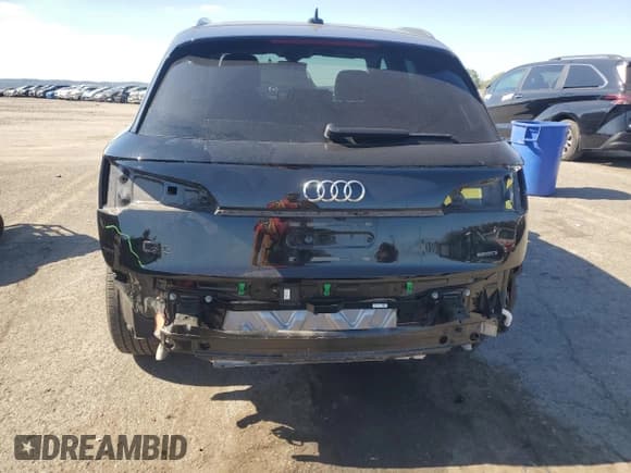 ✅ 2024 Audi Q5 Premium Plus • VIN: WA1BBAFY5R2022318 • Lot: 82259235. Listed on Copart with 80,016 mi. Free auction sales archive from the USA and detailed vehicle history report at DreamBid. Image 6.