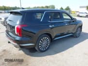 ✅ 2024 Hyundai Palisade Calligraphy • VIN: KM8R7DGE8RU795005 • Лот: 43174825. Опубликован ранее на IAAI с пробегом 7 807 миль. Бесплатный доступ к архиву аукционных продаж из США и подробный отчёт об истории автомобиля на DreamBid. Изображение 4.