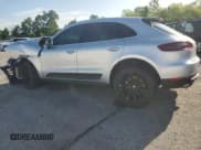 ✅ 2017 Porsche Macan S • VIN: WP1AB2A59HLB16309 • Лот: 57421445. Опубликован ранее на Copart с пробегом 107 249 миль. Бесплатный доступ к архиву аукционных продаж из США и подробный отчёт об истории автомобиля на DreamBid. Изображение 2.