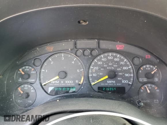 ✅ 1998 Chevrolet S-10 LS • VIN: 1GCCT14WXW8179490 • Лот: 75927634. Опубликован ранее на Copart с пробегом 215 954 миль. Бесплатный доступ к архиву аукционных продаж из США и подробный отчёт об истории автомобиля на DreamBid. Изображение 9.