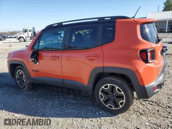 ✅ 2017 Jeep Renegade Trailhawk • VIN: ZACCJBCB0HPE90609 • Lot: 85801074. Listed on Copart with 136,187 mi. Free auction sales archive from the USA and detailed vehicle history report at DreamBid. Image 2.