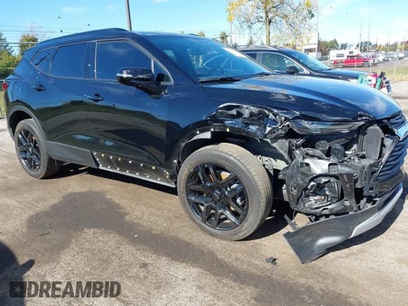 ✅ 2022 Chevrolet Blazer LT • VIN: 3GNKBHR47NS181497 • Лот: 43490047. Опубликован ранее на IAAI с пробегом 26 586 миль. Бесплатный доступ к архиву аукционных продаж из США и подробный отчёт об истории автомобиля на DreamBid. Изображение 1.