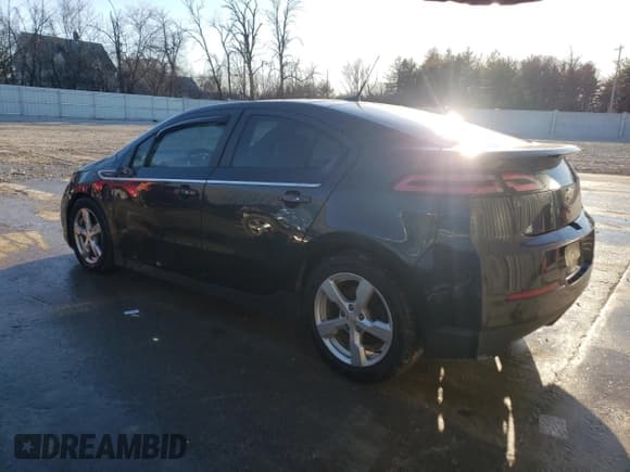 ✅ 2014 Chevrolet Volt • VIN: 1G1RA6E49EU151057 • Lot: 45681894. Wystawiony na Copart z przebiegiem 97 116 mil. Bezpłatny archiwum sprzedaży aukcyjnych z USA i szczegółowy raport historii pojazdu na DreamBid. Zdjęcie 2.