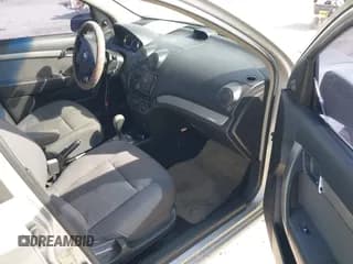 ✅ 2007 Chevrolet Aveo LS • VIN: KL1TD56687B084620 • Lot: 41719793. Wystawiony na IAAI z przebiegiem 119 233 mil. Bezpłatny archiwum sprzedaży aukcyjnych z USA i szczegółowy raport historii pojazdu na DreamBid. Zdjęcie 5.