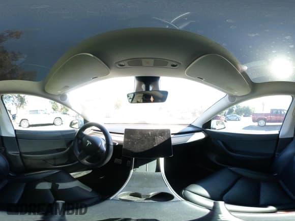 ✅ 2020 Tesla Model Y Long Range • VIN: 5YJYGDEE8LF015281 • Лот: 43541485. Опубликован ранее на IAAI с пробегом 117 220 миль. Бесплатный доступ к архиву аукционных продаж из США и подробный отчёт об истории автомобиля на DreamBid. Изображение 21.