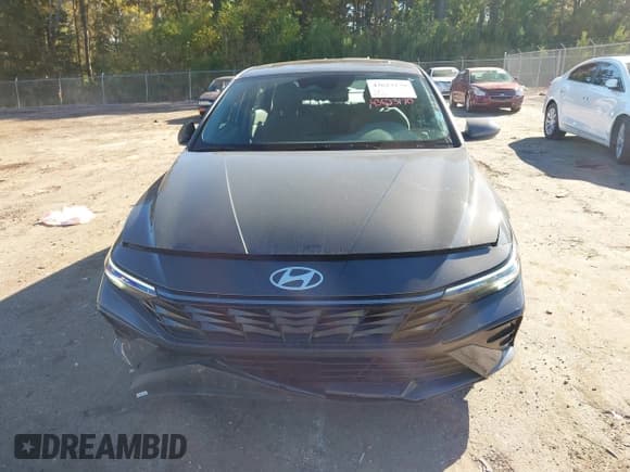 ✅ 2025 Hyundai Elantra SEL Convenience • VIN: KMHLS4DG0SU951487 • Лот: 43623170. Опубликован ранее на IAAI с пробегом 19 172 миль. Бесплатный доступ к архиву аукционных продаж из США и подробный отчёт об истории автомобиля на DreamBid. Изображение 12.