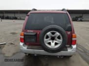 ✅ 2000 Suzuki Grand Vitara JLX • VIN: JS3TD62V9Y4112122 • Lot: 43838714. Listed on IAAI with Not provided. Free auction sales archive from the USA and detailed vehicle history report at DreamBid. Image 16.