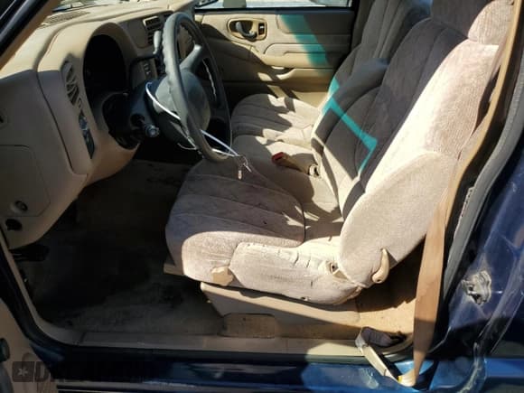 ✅ 2000 GMC Sonoma SLS 1SE • VIN: 1GTCS1444Y8161507 • Lot: 75319114. Listed on Copart with 51,193 mi. Free auction sales archive from the USA and detailed vehicle history report at DreamBid. Image 7.