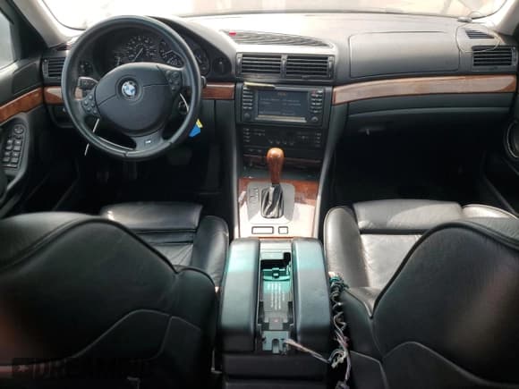 ✅ 2001 BMW 7 Series 740i • VIN: WBAGG83421DN87462 • Lot: 54761195. Wystawiony na Copart z przebiegiem 11 490 mil. Bezpłatny archiwum sprzedaży aukcyjnych z USA i szczegółowy raport historii pojazdu na DreamBid. Zdjęcie 8.