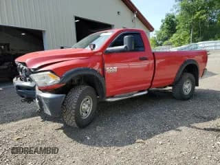 ✅ 2016 Ram 2500 Tradesman • VIN: 3C6MR5AJ3GG332796 • Lot: 65902665. Wystawiony na Copart z przebiegiem 53 876 mil. Bezpłatny archiwum sprzedaży aukcyjnych z USA i szczegółowy raport historii pojazdu na DreamBid. Zdjęcie 1.