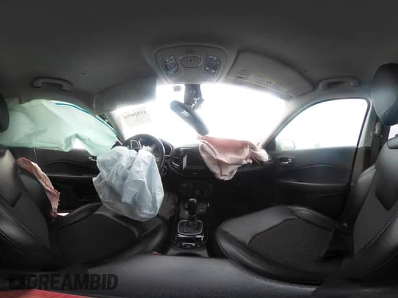 2020 Jeep Compass Latitude с VIN 3C4NJDBB7LT157685, выставлен на аукционе IAAI как лот 41928970 с пробегом 108 163 миль миль и . История ставок и продаж доступна на DreamBid. Изображение 18.