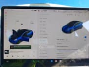 ✅ 2020 Tesla Model 3 Standard Range Plus • VIN: 5YJ3E1EA1LF631111 • Lot: 43606663. Wystawiony na IAAI z przebiegiem 33 536 mil. Bezpłatny archiwum sprzedaży aukcyjnych z USA i szczegółowy raport historii pojazdu na DreamBid. Zdjęcie 7.