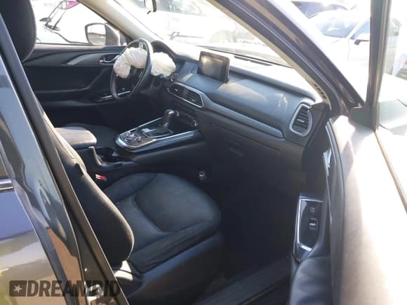 ✅ 2017 Mazda CX-9 Sport • VIN: JM3TCABY4H0128483 • Lot: 41299667. Listed on IAAI with 142,343 mi. Free auction sales archive from the USA and detailed vehicle history report at DreamBid. Image 5.