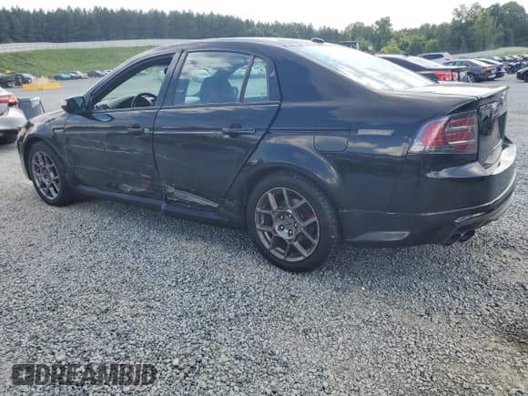 ✅ 2007 Acura TL Type S • VIN: 19UUA76507A034469 • Лот: 64795375. Опубликован ранее на Copart с пробегом 212 918 миль. Бесплатный доступ к архиву аукционных продаж из США и подробный отчёт об истории автомобиля на DreamBid. Изображение 2.