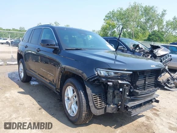 ✅ 2025 Jeep Grand Cherokee Altitude X • VIN: 1C4RJHAG9SC268299 • Лот: 42475401. Опубликован ранее на IAAI с пробегом 2 649 миль. Бесплатный доступ к архиву аукционных продаж из США и подробный отчёт об истории автомобиля на DreamBid. Изображение 1.