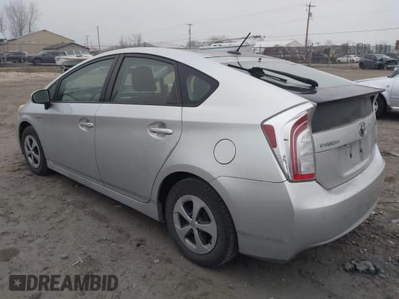 ✅ 2013 Toyota Prius Two • VIN: JTDKN3DU8D0354847 • Лот: 43789623. Опубликован ранее на IAAI с пробегом 259 854 миль. Бесплатный доступ к архиву аукционных продаж из США и подробный отчёт об истории автомобиля на DreamBid. Изображение 3.