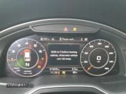 ✅ 2018 Audi Q7 Premium Plus • VIN: WA1LAAF74JD021717 • Lot: 71249505. Wystawiony na Copart z przebiegiem 91 859 mil. Bezpłatny archiwum sprzedaży aukcyjnych z USA i szczegółowy raport historii pojazdu na DreamBid. Zdjęcie 9.