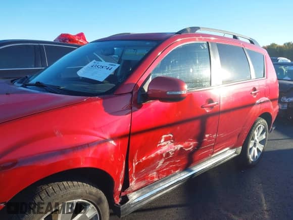 2012 Mitsubishi Outlander SE z VIN JA4JT3AW5CU002950, wystawiony jako IAAI lot #43528744 z przebiegiem 111 659 mil mil oraz . Historia ofert i sprzedaży dostępna na DreamBid. Obrazek 15.