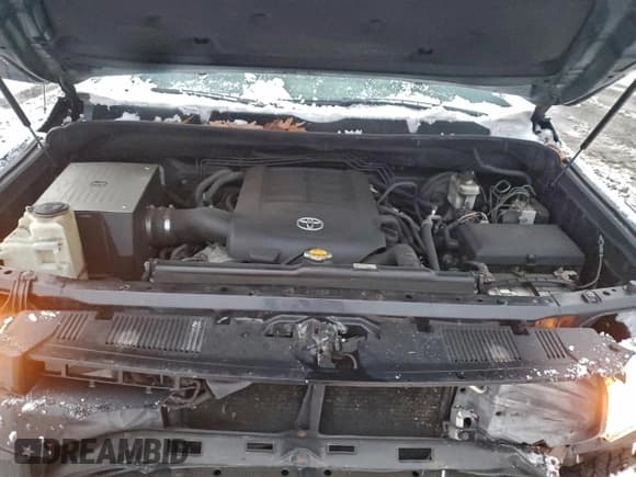 ✅ 2015 Toyota Tundra SR5 • VIN: 5TFDY5F10FX446124 • Lot: 94560605. Listed on Copart with 110,293 mi. Free auction sales archive from the USA and detailed vehicle history report at DreamBid. Image 11.