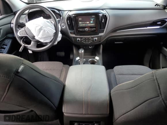 ✅ 2018 Chevrolet Traverse LS • VIN: 1GNEVFKW8JJ259706 • Lot: 72405544. Wystawiony na Copart z przebiegiem 93 292 mil. Bezpłatny archiwum sprzedaży aukcyjnych z USA i szczegółowy raport historii pojazdu na DreamBid. Zdjęcie 8.