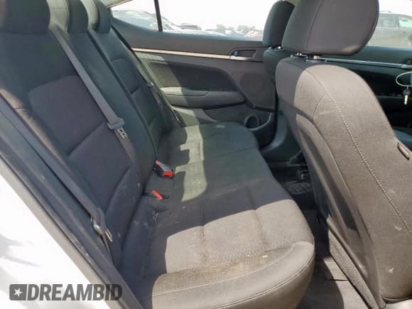 ✅ 2019 Hyundai Elantra SEL • VIN: KMHD84LF5KU858458 • Лот: 81349195. Опубликован ранее на Copart с пробегом 74 824 миль. Бесплатный доступ к архиву аукционных продаж из США и подробный отчёт об истории автомобиля на DreamBid. Изображение 10.