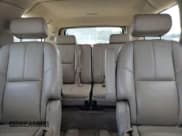 ✅ 2008 Chevrolet Suburban LTZ • VIN: 1GNFK16388J122713 • Lot: 69720454. Wystawiony na Copart z przebiegiem 182 208 mil. Bezpłatny archiwum sprzedaży aukcyjnych z USA i szczegółowy raport historii pojazdu na DreamBid. Zdjęcie 10.