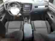 2017 Mitsubishi Outlander ES с VIN JA4AZ2A35HZ036153, выставлен на аукционе Copart как лот 85864605 с пробегом 154 255 миль миль и Списание • Salvage title. История ставок и продаж доступна на DreamBid. Изображение 8.