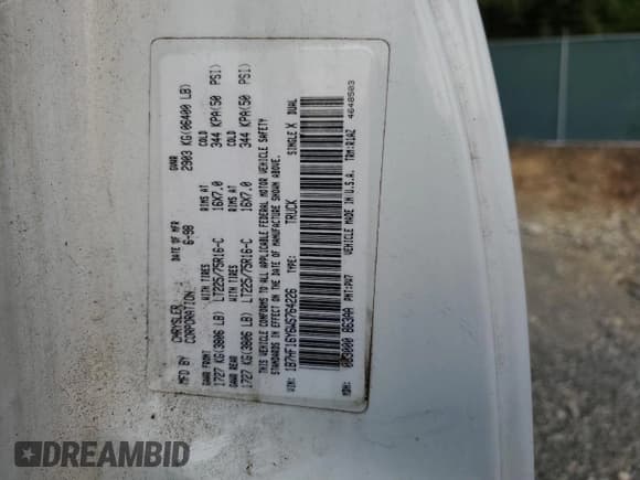 ✅ 1998 Dodge 1500 • VIN: 1B7HF16Y6WS764226 • Lot: 70737345. Wystawiony na Copart z przebiegiem 219 886 mil. Bezpłatny archiwum sprzedaży aukcyjnych z USA i szczegółowy raport historii pojazdu na DreamBid. Zdjęcie 12.