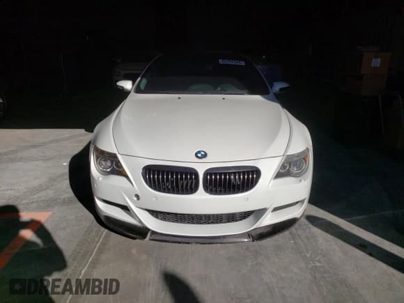 ✅ 2007 BMW 6 Series M6 • VIN: WBSEH93527CY24187 • Лот: 85204545. Опубликован ранее на Copart с пробегом 116 132 миль. Бесплатный доступ к архиву аукционных продаж из США и подробный отчёт об истории автомобиля на DreamBid. Изображение 5.