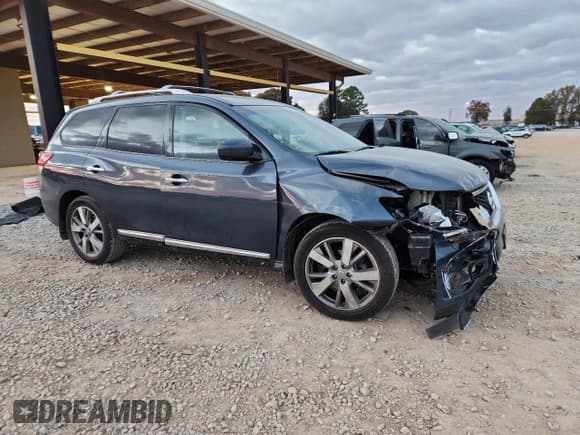 ✅ 2016 Nissan Pathfinder Platinum • VIN: 5N1AR2MN6GC643551 • Lot: 91924455. Listed on Copart with 170,218 mi. Free auction sales archive from the USA and detailed vehicle history report at DreamBid. Image 4.