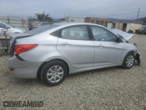 ✅ 2013 Hyundai Accent GLS • VIN: KMHCT4AE3DU369290 • Lot: 82008525. Listed on Copart with 123,166 mi. Free auction sales archive from the USA and detailed vehicle history report at DreamBid. Image 3.