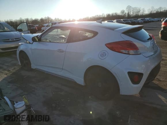 ✅ 2015 Hyundai Veloster Turbo • VIN: KMHTC6AE9FU226925 • Lot: 87157304. Wystawiony na Copart z przebiegiem 121 919 mil. Bezpłatny archiwum sprzedaży aukcyjnych z USA i szczegółowy raport historii pojazdu na DreamBid. Zdjęcie 2.